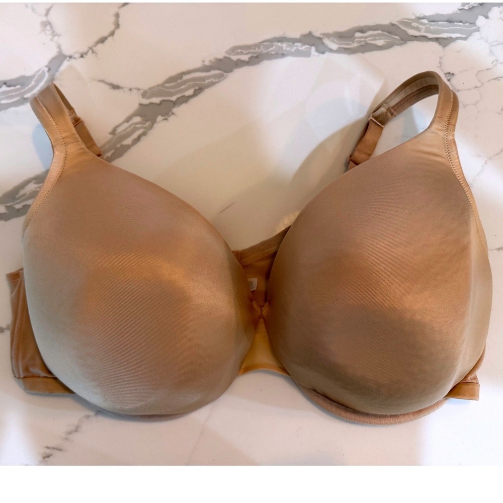 Cacique Satin Lightly Lined Full Coverage Bra 46DDD Nude Comfort Strap Underwire